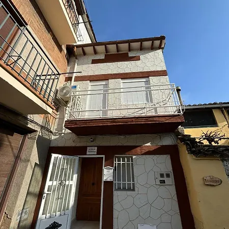 La Casa De Los Abuelos La Parra (Castile and Leon)